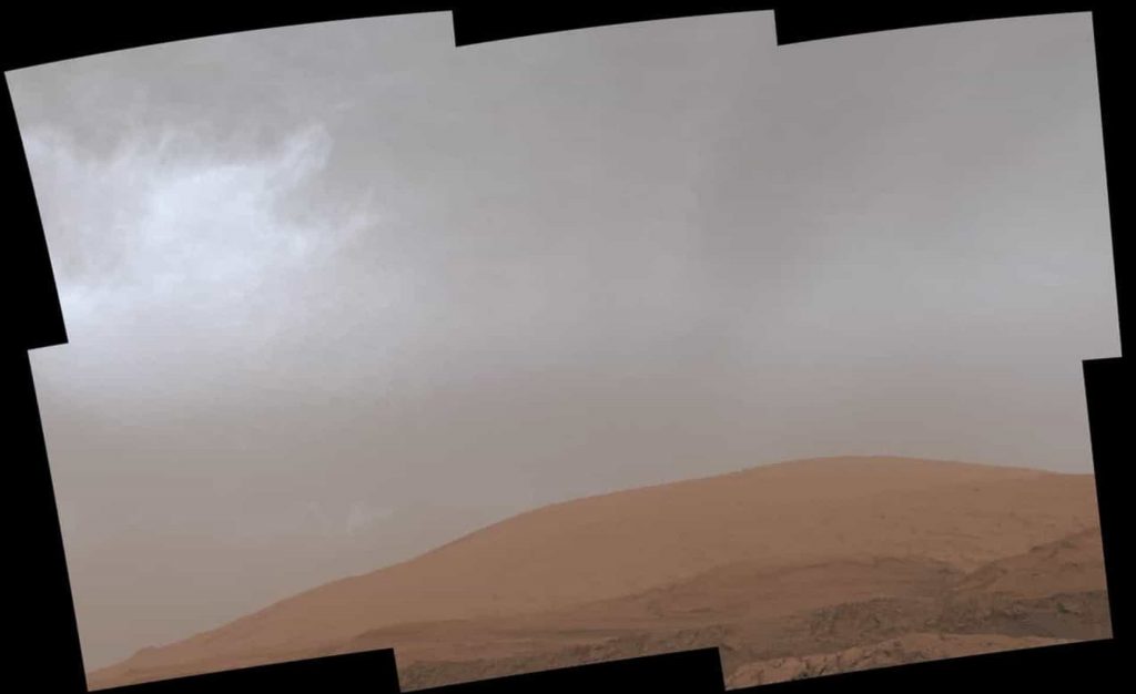 Rover capta fotografias de nuvens em Marte