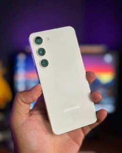 Samsung Galaxy S23 FE vale a pena em 2026? Veja a verdade antes de comprar